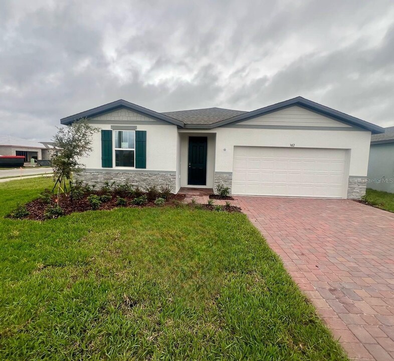 3812 Giorgio Dr in Winter Haven, FL - Building Photo