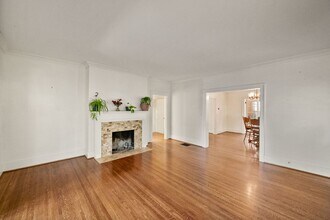 1434 Cardinal Dr in Louisville, KY - Building Photo - Building Photo