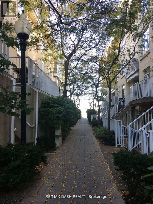 property at 36-536 Stadium Rd
