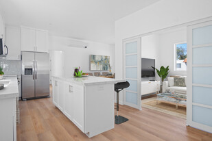 13804 Moorpark St, Unit ADU in Los Angeles, CA - Building Photo