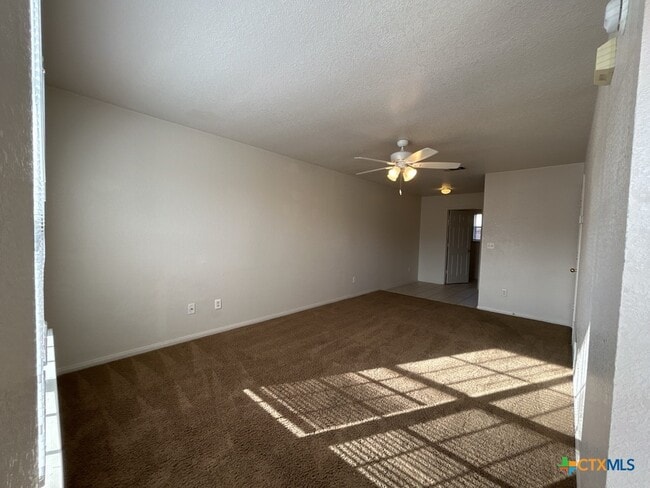 2803 Cantabrian Dr in Killeen, TX - Building Photo - Building Photo