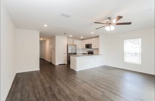 121 Stedman St in Fayetteville, NC - Building Photo