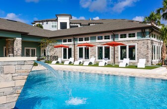 Camden Lake Buena Vista in Orlando, FL - Building Photo - Building Photo