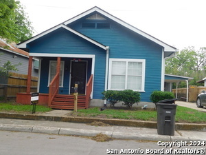 110 Oelkers St in San Antonio, TX - Foto de edificio