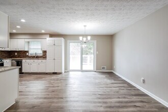 2958 Quinbery Dr in Snellville, GA - Building Photo - Building Photo