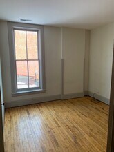 10 1/2 N Sandusky St in Delaware, OH - Building Photo - Building Photo