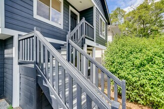 5205 11th Ave NE in Seattle, WA - Building Photo - Building Photo