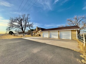 14508 N Western Ave in Gardendale, TX - Building Photo - Building Photo