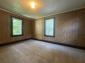 1115 N Cameron Ave in Winston-Salem, NC - Foto de edificio - Building Photo