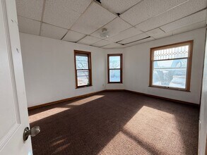 2102 2nd Ave N in Fort Dodge, IA - Building Photo - Building Photo