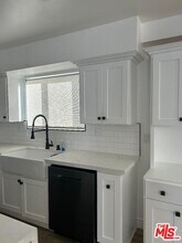 10224 La Reina Ave in Downey, CA - Building Photo - Building Photo