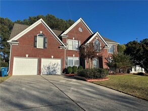 3381 Walkers Ridge Rd in Dacula, GA - Foto de edificio - Building Photo