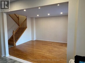 41 Markville Rd in Markham, ON - Building Photo - Building Photo