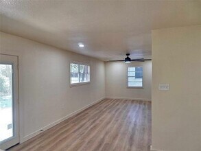 8100 Cross Dr in North Richland Hills, TX - Building Photo - Building Photo