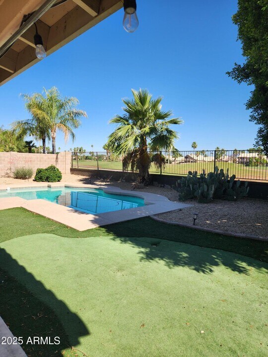 6354 W Potter Dr in Glendale, AZ - Building Photo