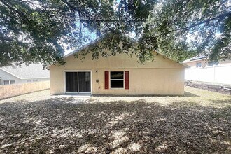 25136 Ironwedge Dr in Sorrento, FL - Building Photo - Building Photo