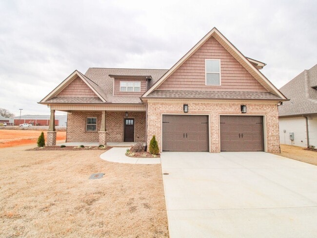 property at 17814 Longleaf Dr