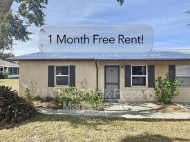 455 Buck Moore Rd in Lake Wales, FL - Building Photo