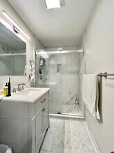 724 Parker St, Unit 3 in Boston, MA - Building Photo - Building Photo