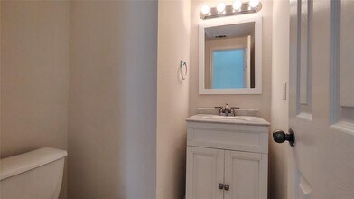 2208 Ada Ln in Round Rock, TX - Building Photo - Building Photo