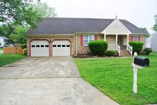 2621 Meckley Ct in Virginia Beach, VA - Building Photo