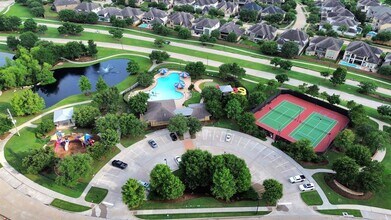 28523 Pleasant Forest Dr in Katy, TX - Building Photo - Building Photo