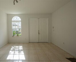 11851 SW 80th Ter in Miami, FL - Building Photo - Building Photo
