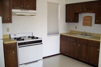 2217 Stoneybrook Rd photo'