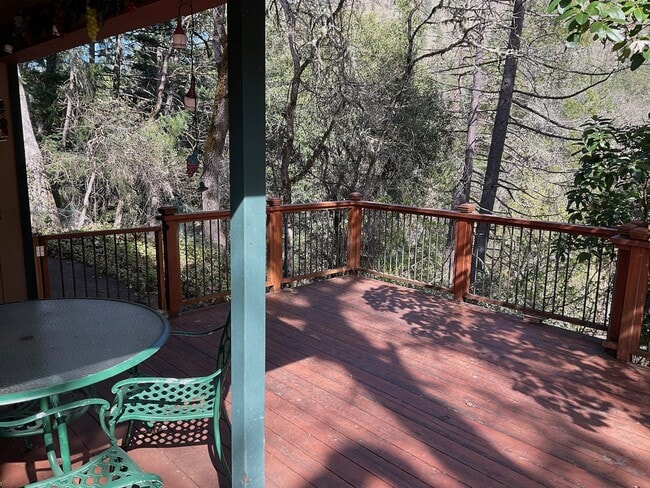 439 Canyon Oak Dr in Grants Pass, OR - Building Photo - Building Photo