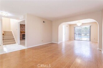 12067 Turtle Springs Ct in Los Angeles, CA - Building Photo - Building Photo