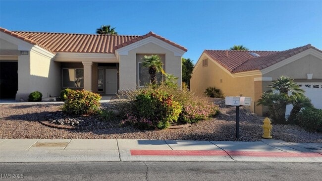 10420 Sawmill Ave in Las Vegas, NV - Building Photo - Building Photo