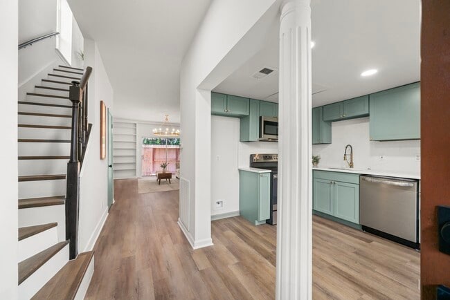 property at 14703 Barryknoll Ln