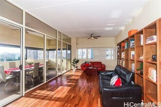 1330 Heulu St in Honolulu, HI - Building Photo - Building Photo