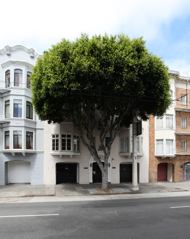 2945 Van Ness Ave in San Francisco, CA - Building Photo - Building Photo