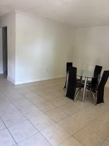 823 NE 5th St in Hallandale Beach, FL - Building Photo - Building Photo