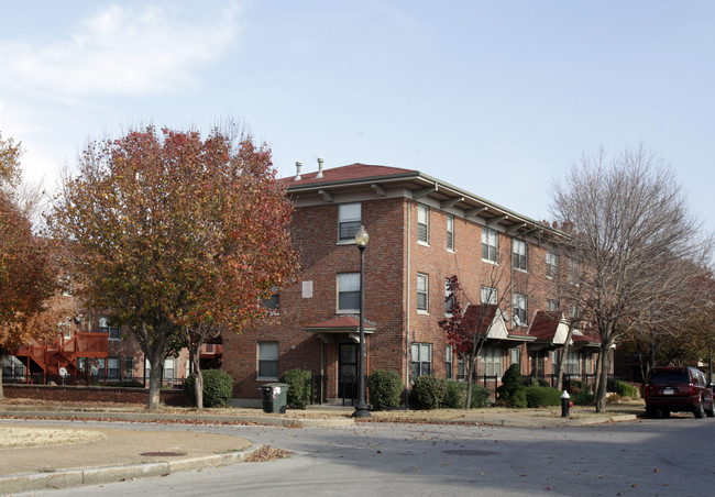 Carr Square Apartments