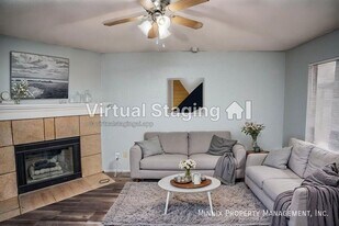 7402 Waco Ave, Unit B in Lubbock, TX - Building Photo