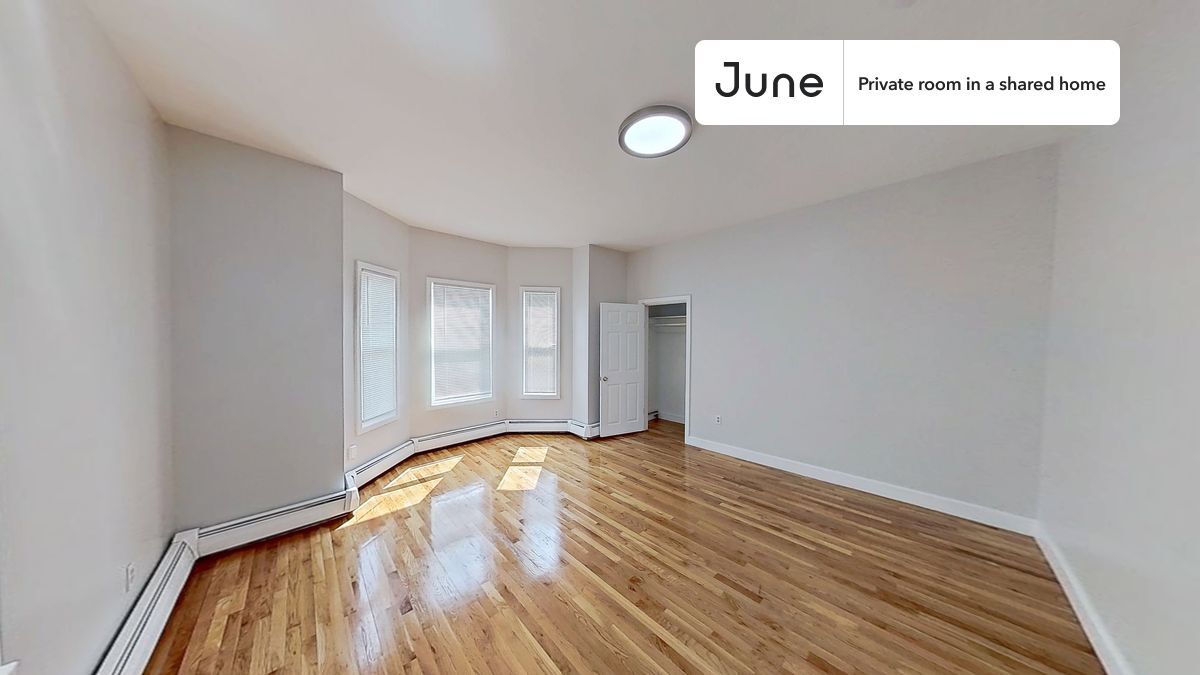 Private bedroom in 3 bed/1 bath Home in Boston, MA - Building Photo