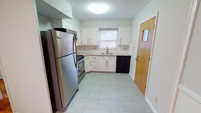 1796 Ridgecliff Rd in Columbus, OH - Building Photo - Building Photo