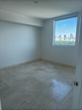 1401 SW 22nd St, Unit Coral Sea View Unit 1003 in Miami, FL - Building Photo - Building Photo