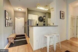1390 Kenyon Street NW, Unit 201 in Washington, DC - Building Photo
