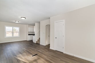 2919 S Service Dr in Red Wing, MN - Building Photo - Building Photo