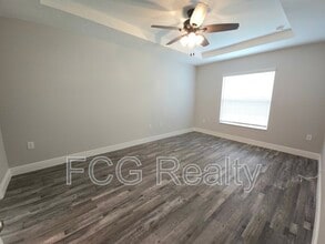 8027 N Independence Way in Citrus Springs, FL - Building Photo - Building Photo