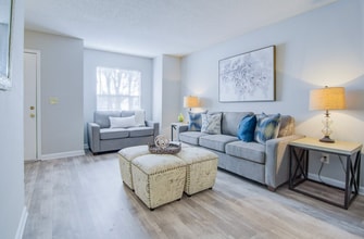 Mulberry Place Apartments in Charleston, SC - Building Photo - Building Photo