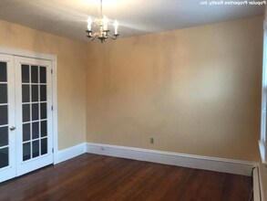 135 Brook St-Unit -T02 in Brookline, MA - Building Photo - Building Photo