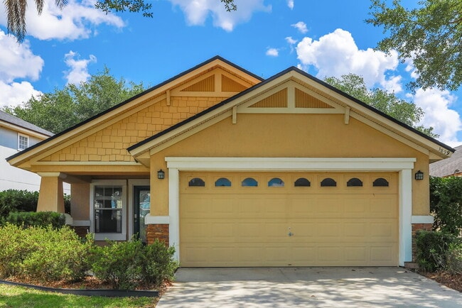 property at 3899 Pebble Brooke Circle South