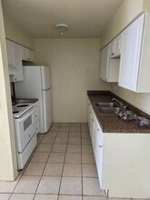 3808 11th St E in Bradenton, FL - Building Photo - Building Photo