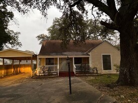 3150 Roberts Ave in Beaumont, TX - Building Photo