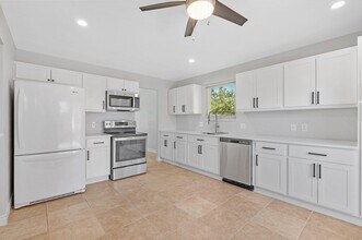 4558 S Laredo St in Aurora, CO - Building Photo - Building Photo