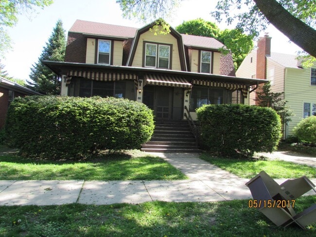 property at 123-125 S Brittingham Pl